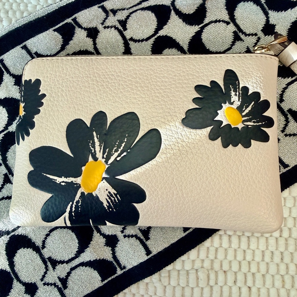 Coach Black and Yellow Floral Wristlet - Picture 2 of 6